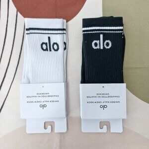 ✨POSH HOT✨ - ALO Yoga Socks 2 Pairs